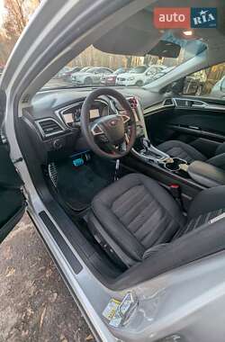 Седан Ford Fusion 2015 в Луцке