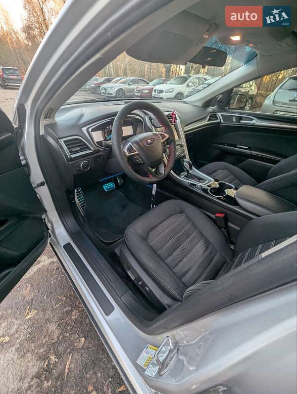 Седан Ford Fusion 2015 в Луцьку фото 10 Седан Ford Fusion 2015 в Луцьку