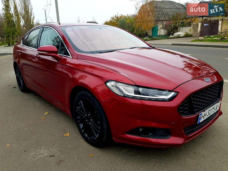 Седан Ford Fusion 2016 в Миколаєві
