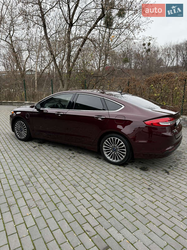 Седан Ford Fusion 2017 в Ровно