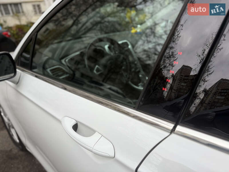 Седан Ford Fusion 2015 в Одессе