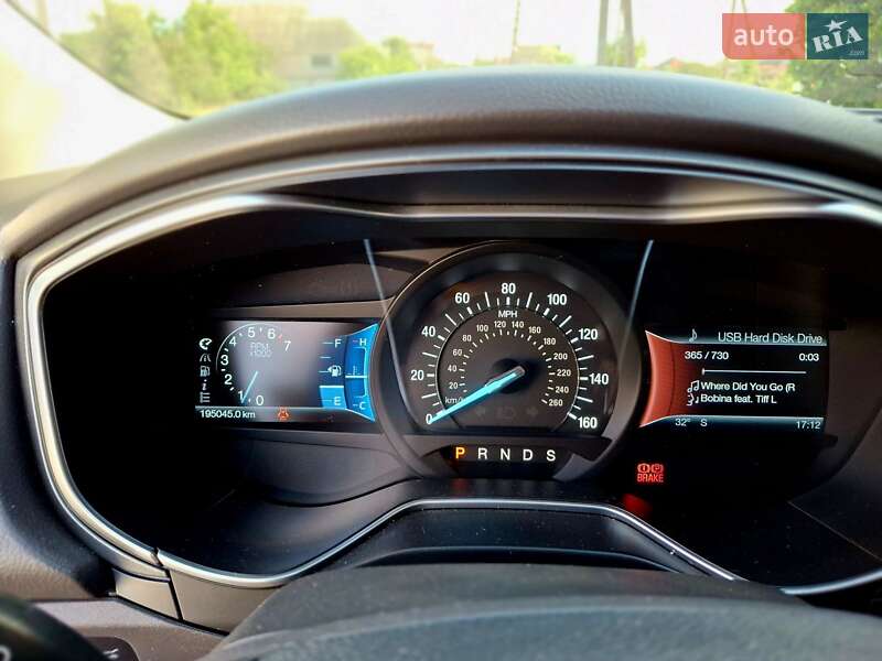 Седан Ford Fusion 2014 в Миколаєві