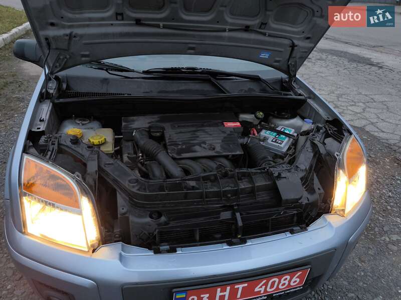 Хетчбек Ford Fusion 2008 в Харкові