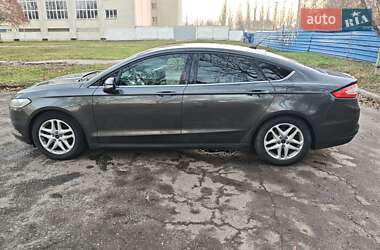 Седан Ford Fusion 2015 в Харкові