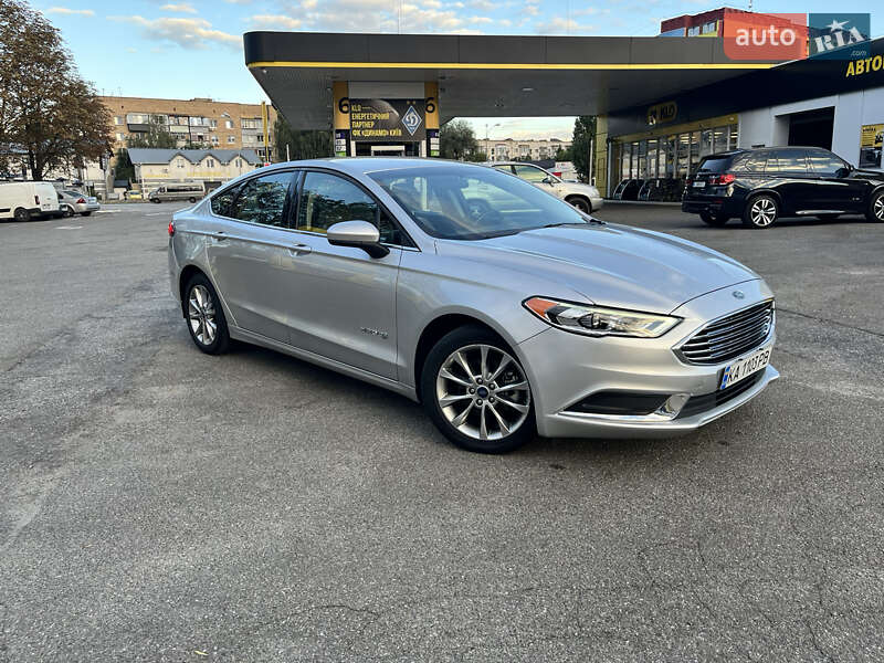 Седан Ford Fusion 2017 в Киеве фото 5 Седан Ford Fusion 2017 в Киеве