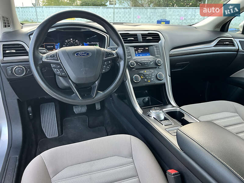 Седан Ford Fusion 2017 в Киеве фото 29 Седан Ford Fusion 2017 в Киеве