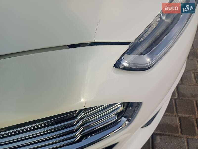 Седан Ford Fusion 2015 в Одесі