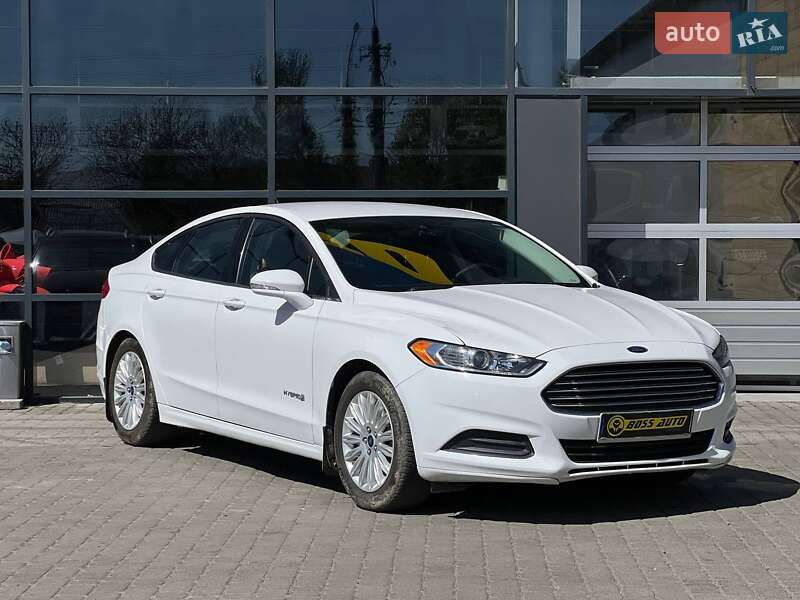 Ford Fusion 2015