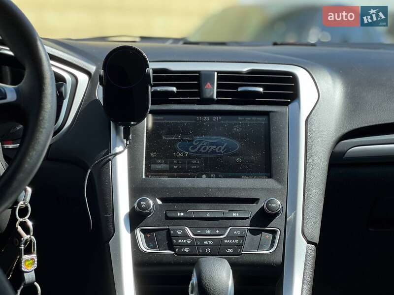 Седан Ford Fusion 2015 в Ивано-Франковске фото 12 Седан Ford Fusion 2015 в Ивано-Франковске
