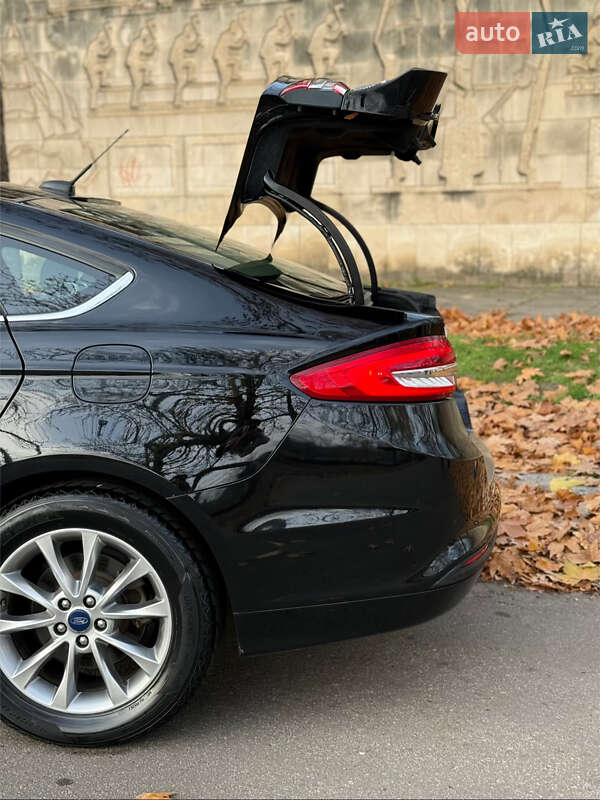 Седан Ford Fusion 2017 в Николаеве