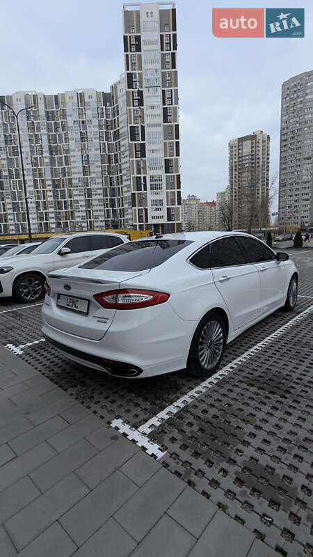 Седан Ford Fusion 2015 в Киеве фото 7 Седан Ford Fusion 2015 в Киеве