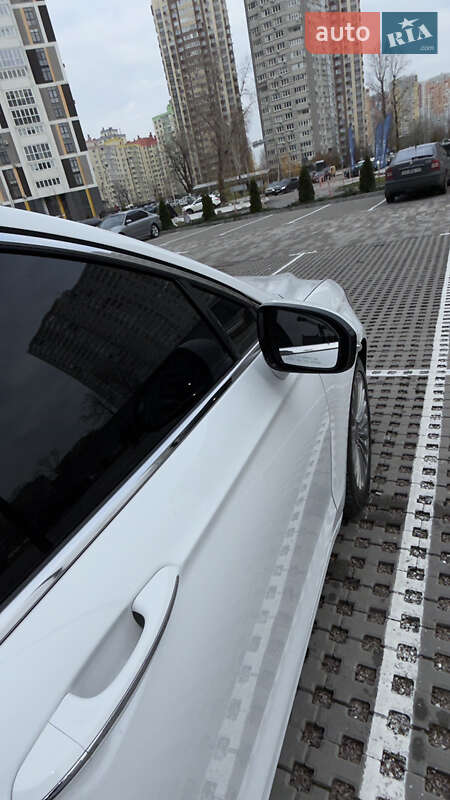 Седан Ford Fusion 2015 в Киеве фото 12 Седан Ford Fusion 2015 в Киеве