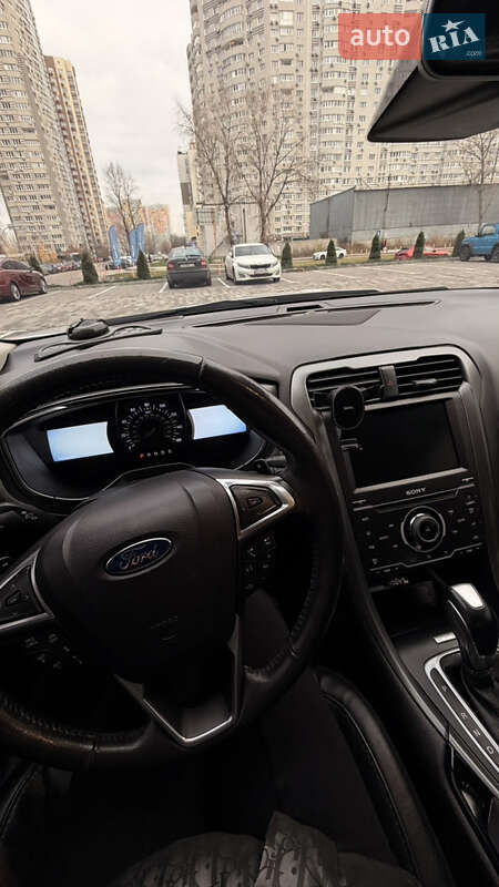 Седан Ford Fusion 2015 в Киеве фото 48 Седан Ford Fusion 2015 в Киеве
