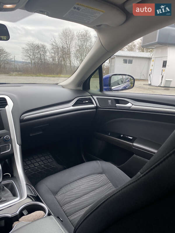 Седан Ford Fusion 2016 в Хмельницком