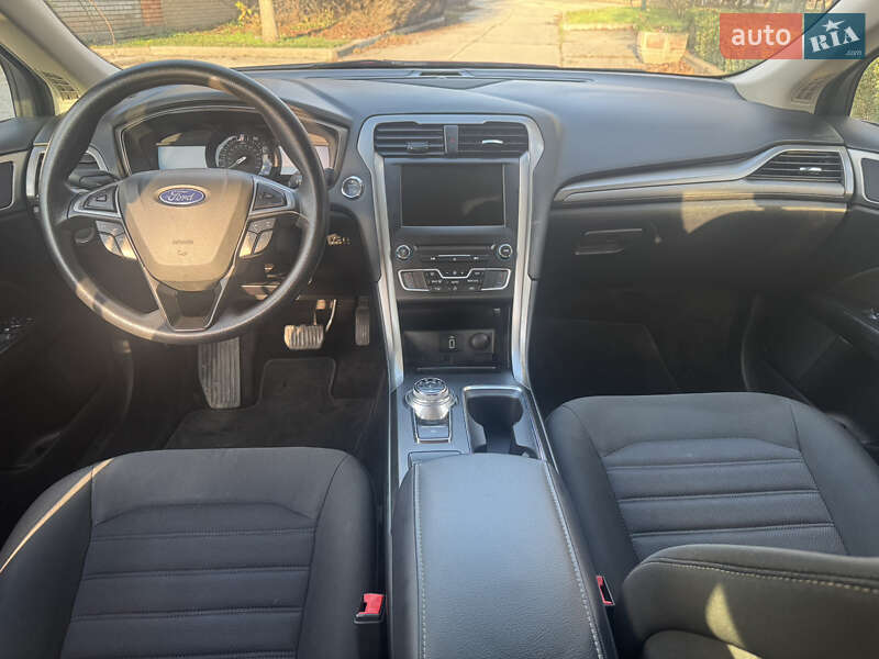 Седан Ford Fusion 2018 в Запоріжжі