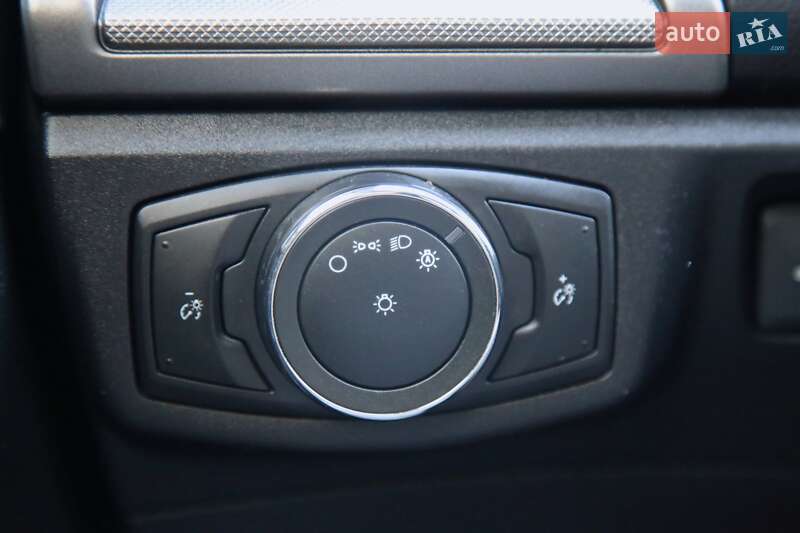 Седан Ford Fusion 2016 в Харкові