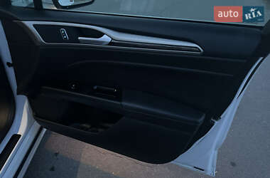 Седан Ford Fusion 2015 в Николаеве