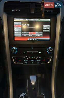 Седан Ford Fusion 2015 в Николаеве
