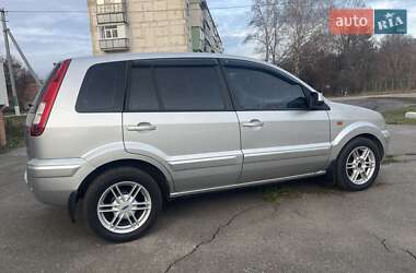 Хэтчбек Ford Fusion 2011 в Нежине