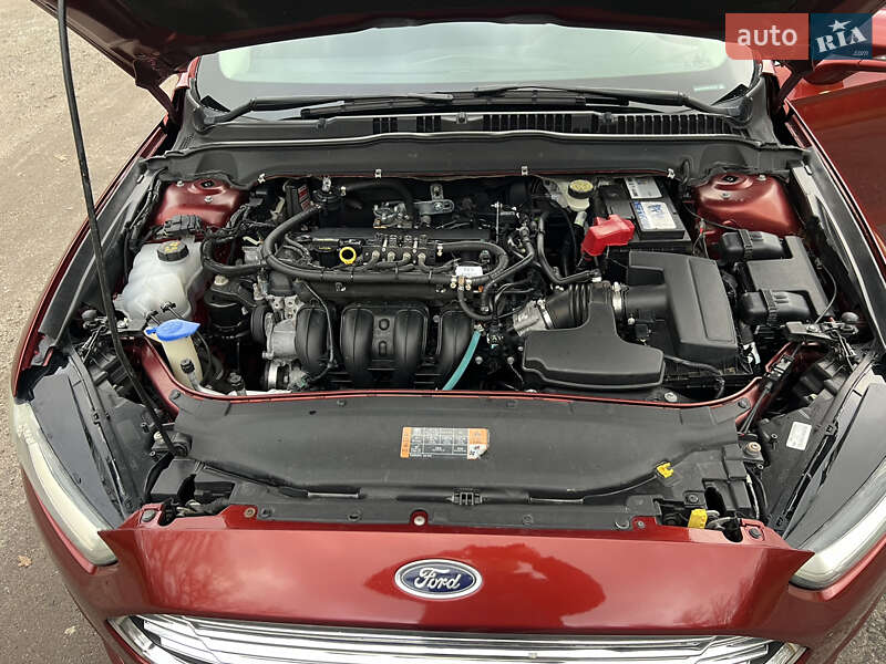 Седан Ford Fusion 2014 в Виннице