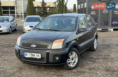 Хетчбек Ford Fusion 2008 в Полтаві