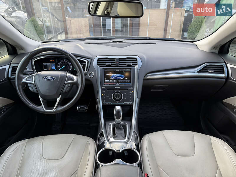 Седан Ford Fusion 2013 в Харкові