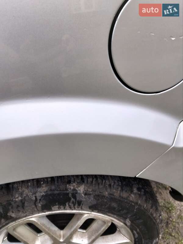 Хетчбек Ford Fusion 2010 в Рівному