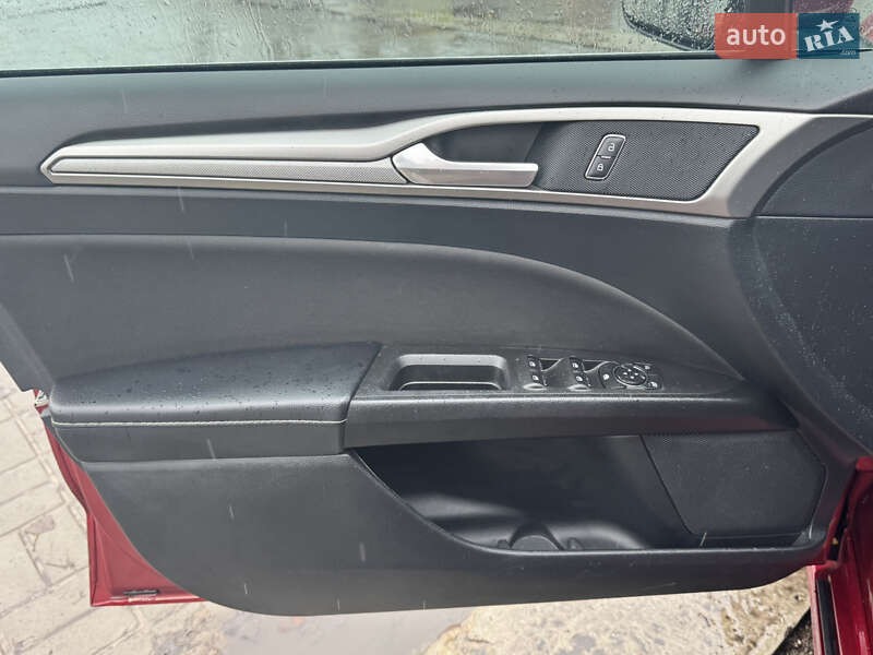 Седан Ford Fusion 2018 в Прилуках фото 13 Седан Ford Fusion 2018 в Прилуках