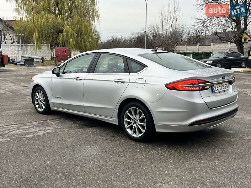 Седан Ford Fusion 2017 в Києві