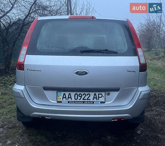 Хэтчбек Ford Fusion 2011 в Нежине