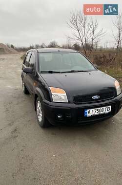 Хэтчбек Ford Fusion 2008 в Ракитном