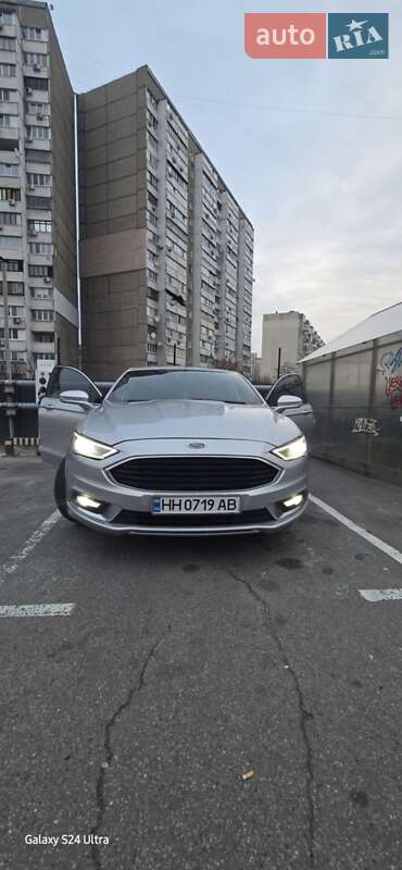 Седан Ford Fusion 2016 в Києві