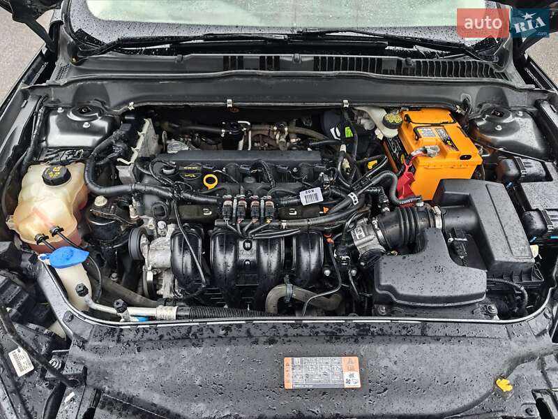 Седан Ford Fusion 2015 в Сумах