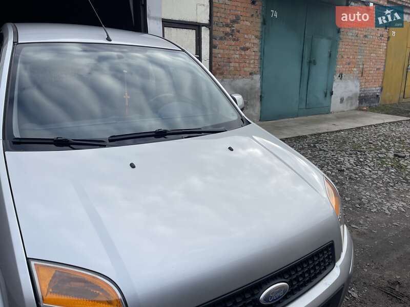 Хетчбек Ford Fusion 2010 в Ніжині