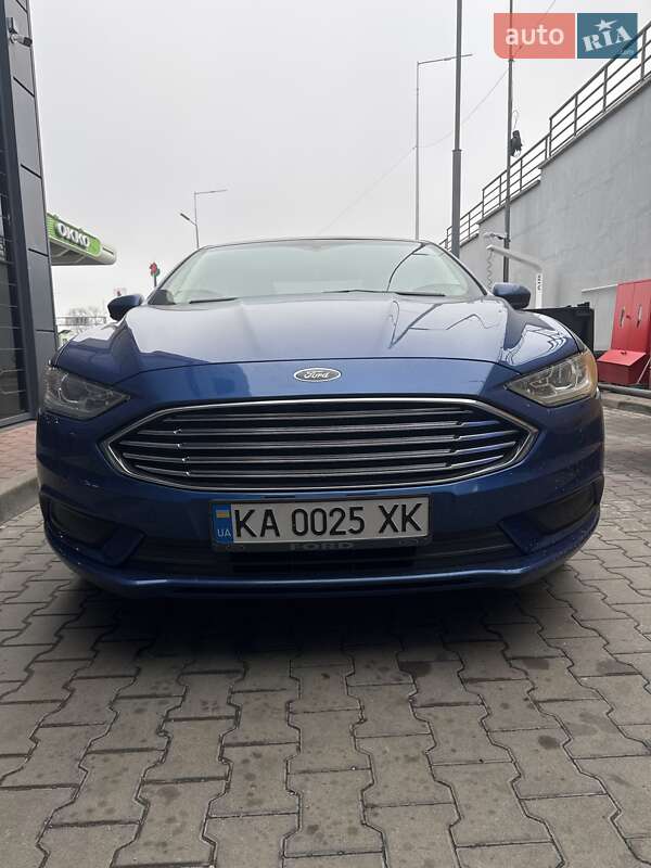 Седан Ford Fusion 2018 в Киеве фото 6 Седан Ford Fusion 2018 в Киеве
