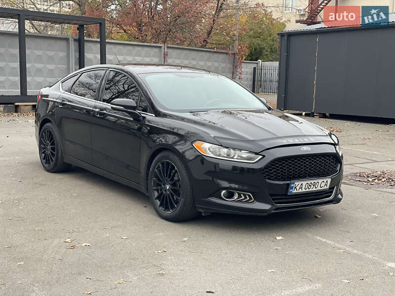 Седан Ford Fusion 2015 в Киеве фото Седан Ford Fusion 2015 в Киеве