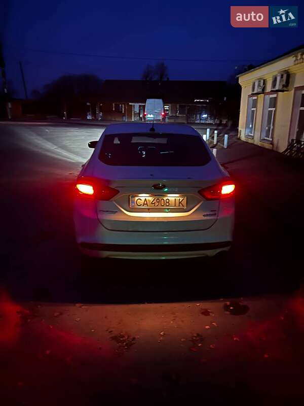 Седан Ford Fusion 2013 в Киеве фото 13 Седан Ford Fusion 2013 в Киеве