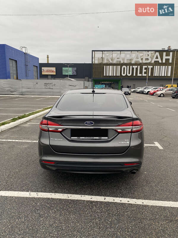 Седан Ford Fusion 2017 в Киеве фото 5 Седан Ford Fusion 2017 в Киеве