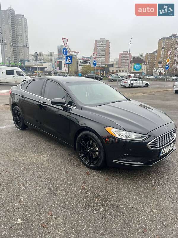 Седан Ford Fusion 2016 в Киеве