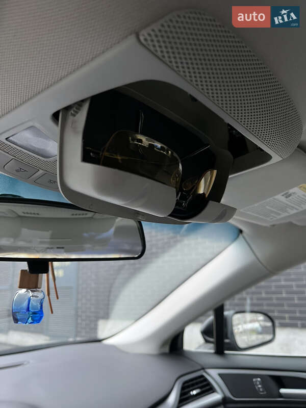 Седан Ford Fusion 2014 в Києві фото 12 Седан Ford Fusion 2014 в Києві
