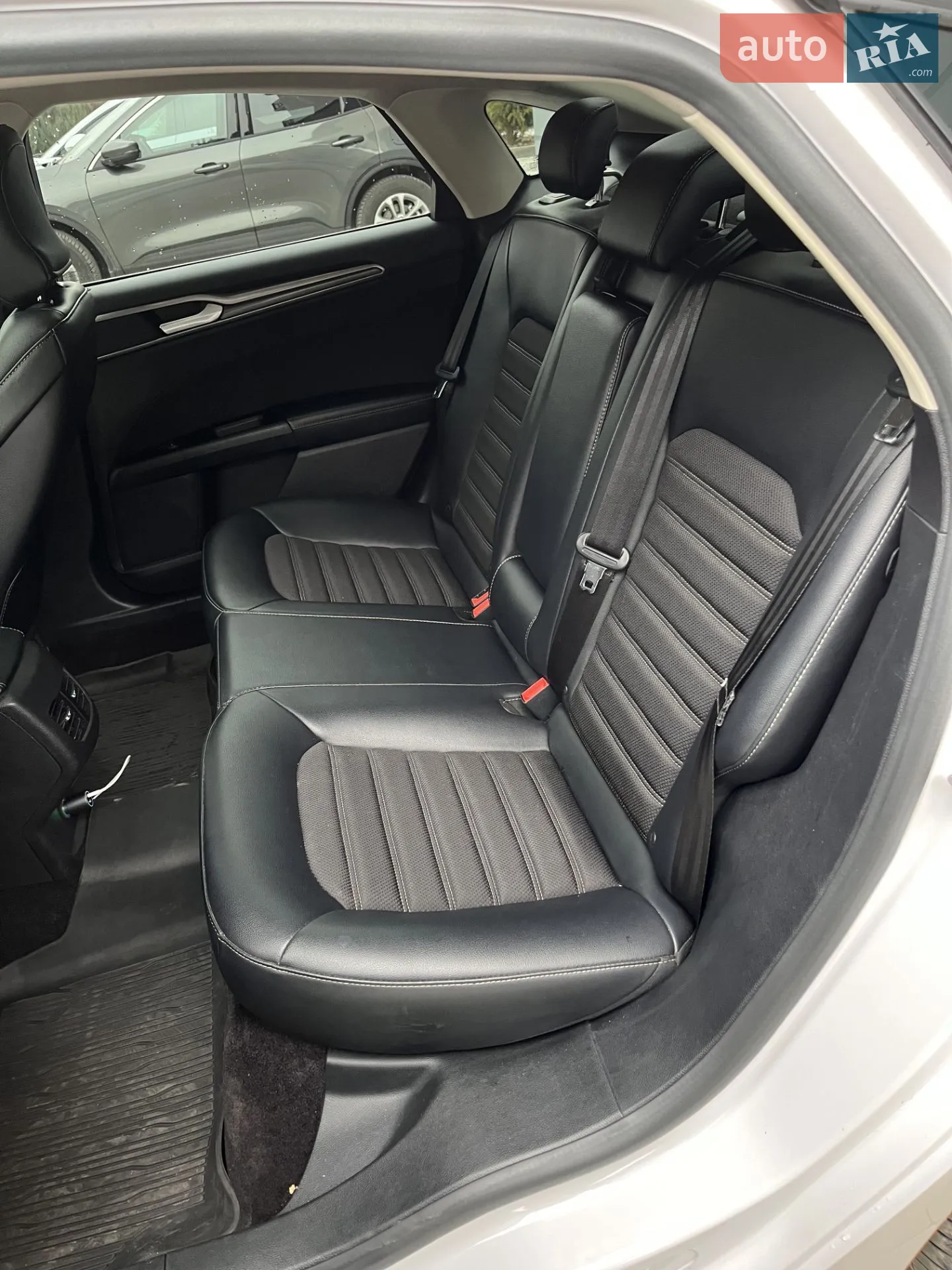 2017 Ford Fusion - мініатюра 21
