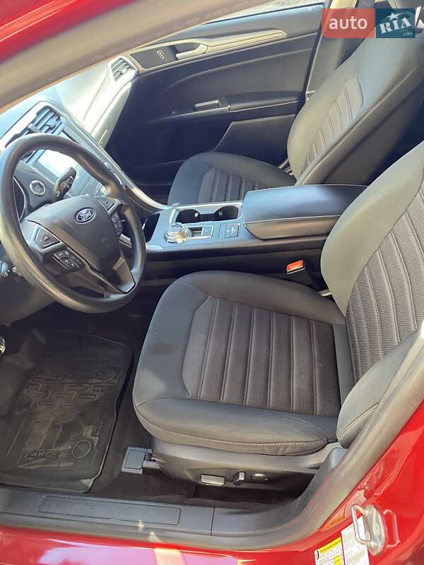 Седан Ford Fusion 2020 в Ровно