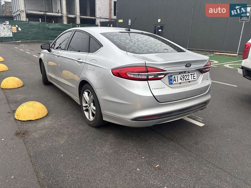 Седан Ford Fusion 2018 в Киеве фото 4 Седан Ford Fusion 2018 в Киеве