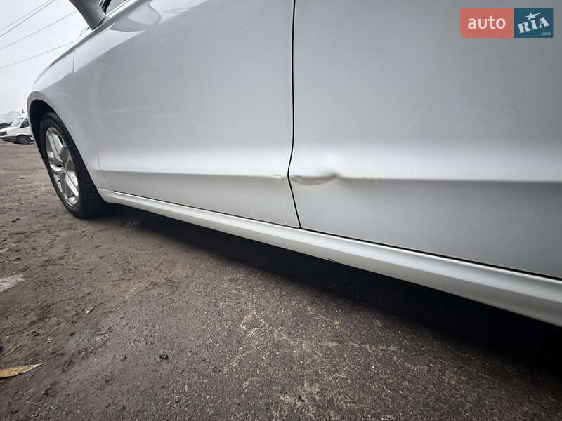 Седан Ford Fusion 2015 в Киеве фото 6 Седан Ford Fusion 2015 в Киеве