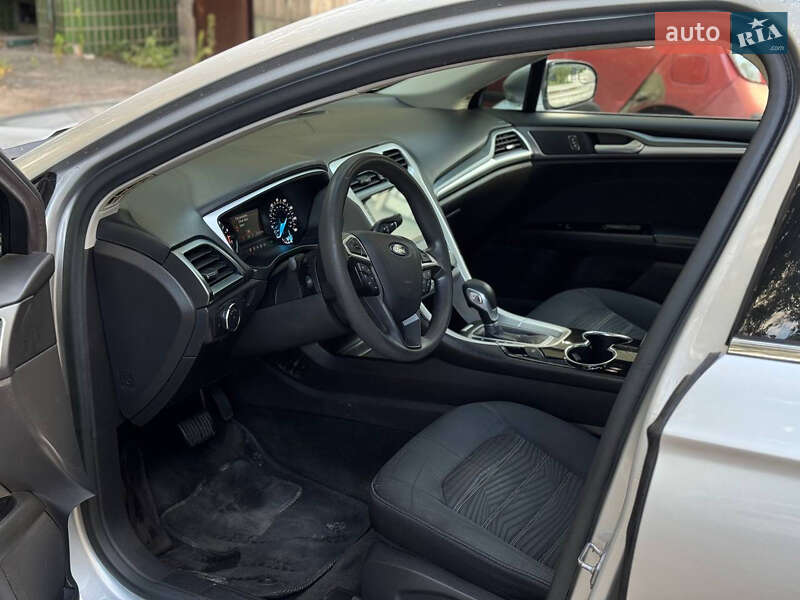 Седан Ford Fusion 2015 в Киеве