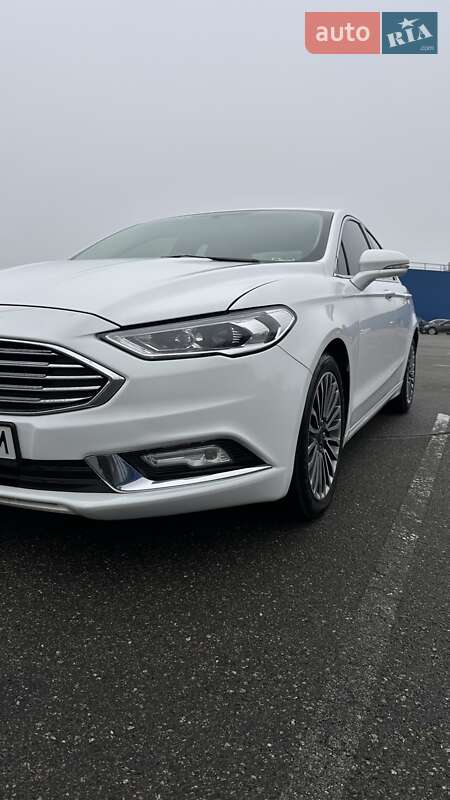 Седан Ford Fusion 2016 в Киеве фото 4 Седан Ford Fusion 2016 в Киеве