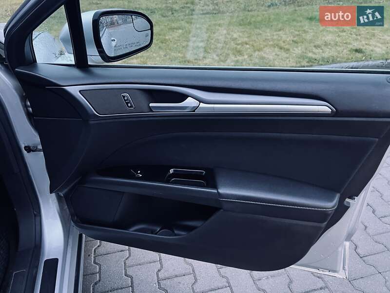 Седан Ford Fusion 2016 в Тернополе фото 19 Седан Ford Fusion 2016 в Тернополе
