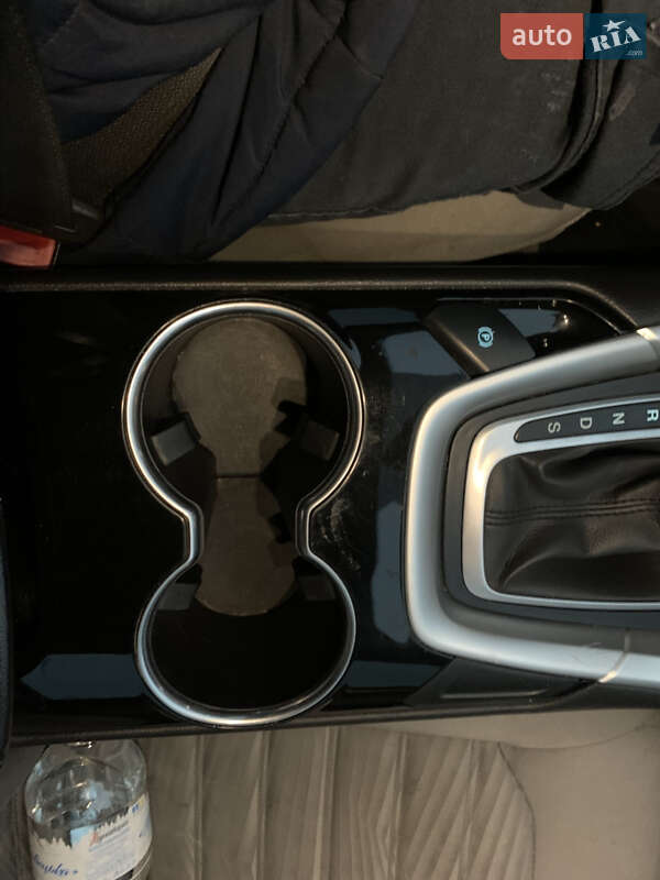 Седан Ford Fusion 2016 в Киеве фото 30 Седан Ford Fusion 2016 в Киеве