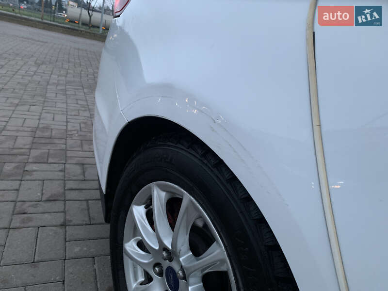 Седан Ford Fusion 2016 в Киеве фото 35 Седан Ford Fusion 2016 в Киеве