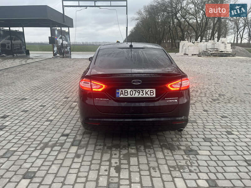 Седан Ford Fusion 2014 в Виннице